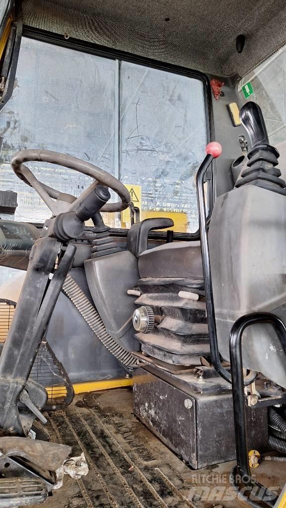 Komatsu PW 110 Hjulgrävare