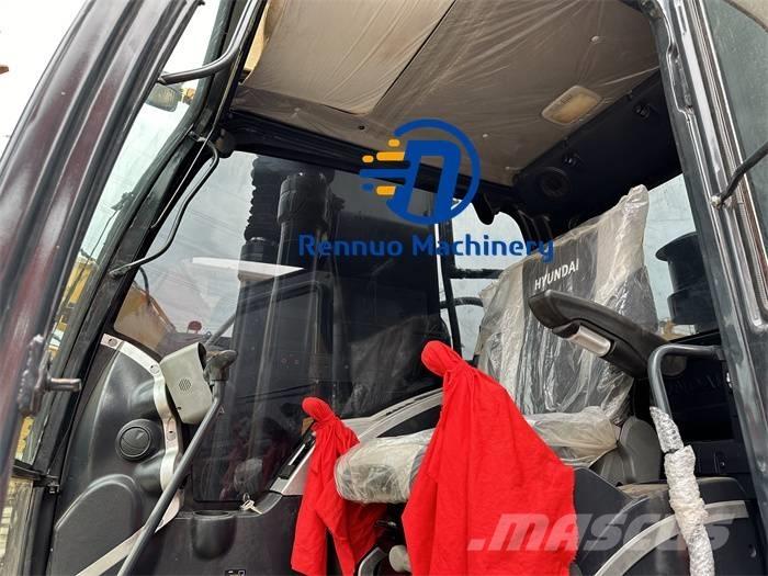Hyundai R220LC-9S Bandgrävare