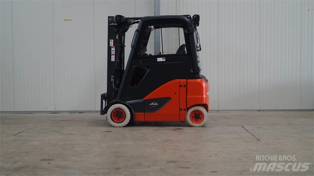 Linde E18PH Elmotviktstruckar