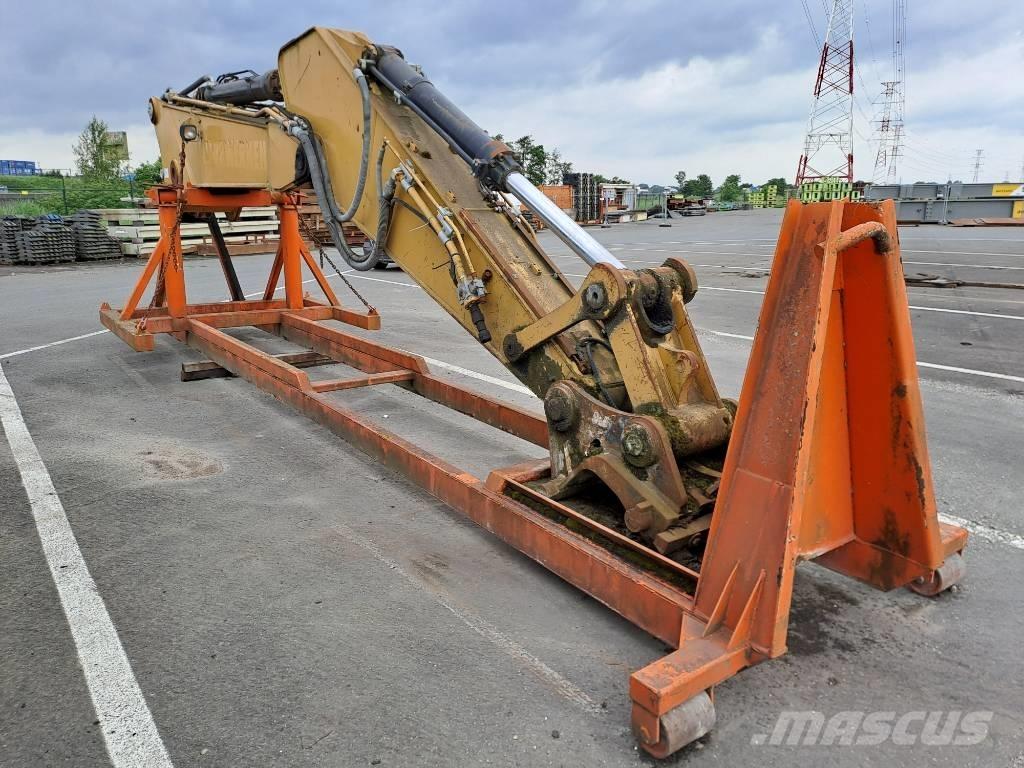 CAT 330DL UHD Rivningsgrävare