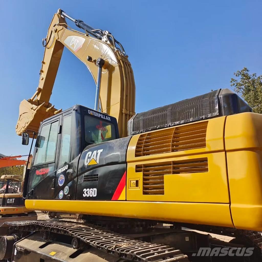 CAT 336 D L Bandgrävare