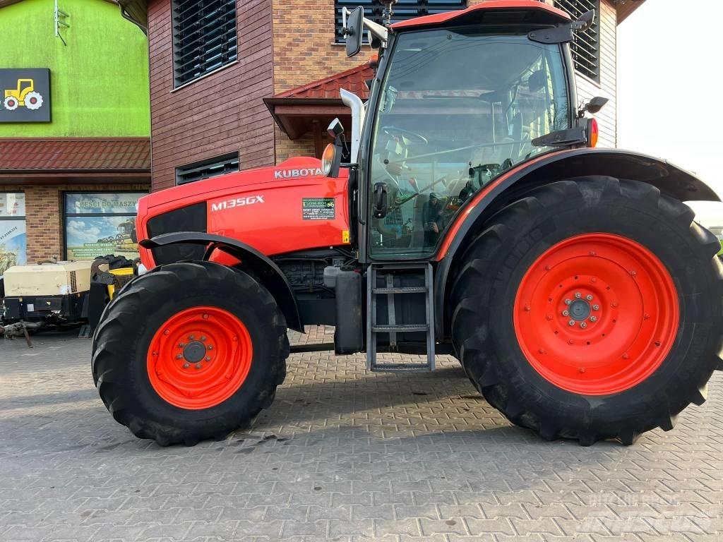 Kubota M 135 GX Traktorer