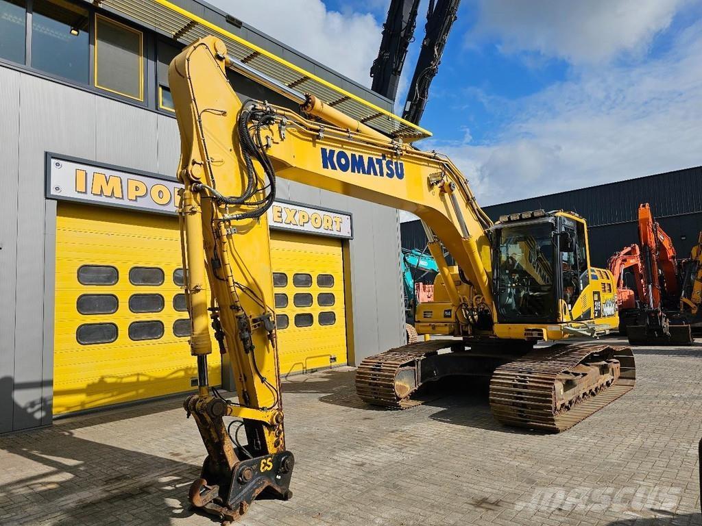 Komatsu HB215LC-2 Bandgrävare