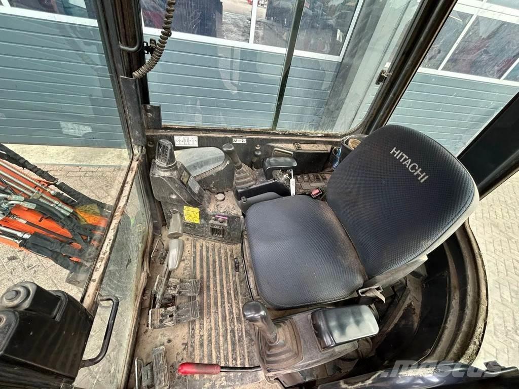 Hitachi ZX35U-2 Minigrävare < 7t