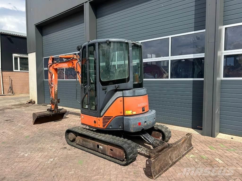 Hitachi ZX35U-2 Minigrävare < 7t