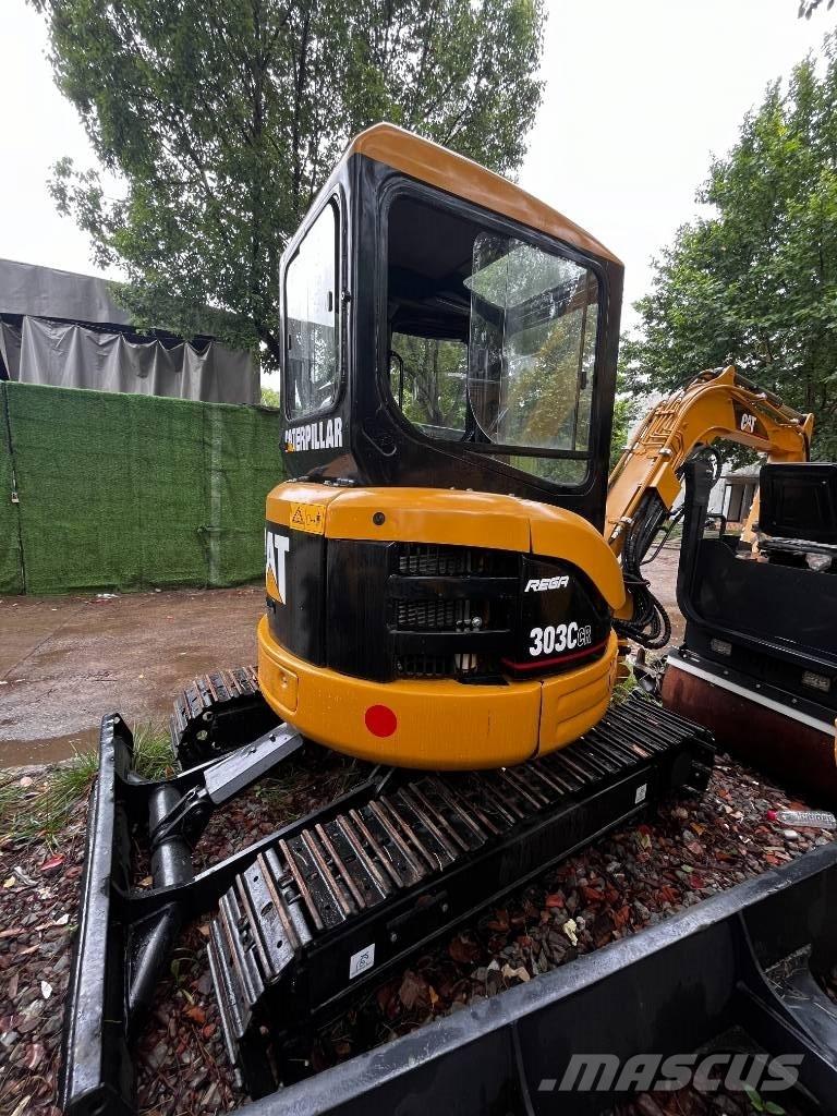 CAT 303 C CR Minigrävare < 7t