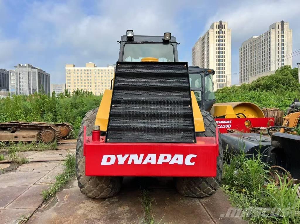 Dynapac CA 25 D Envalsvältar