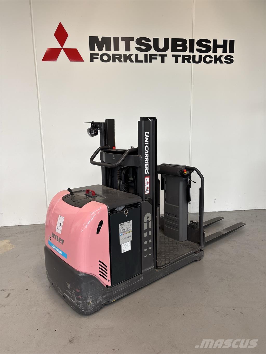 UniCarriers EPL100 Plocktruck, låglyftande