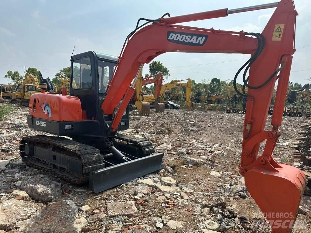 Doosan DH 55 Minigrävare < 7t