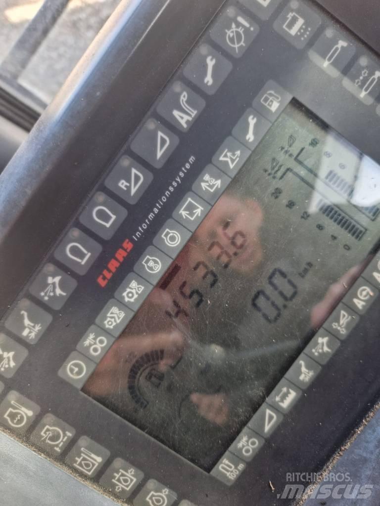 CLAAS Jaguar 850 Fälthackar