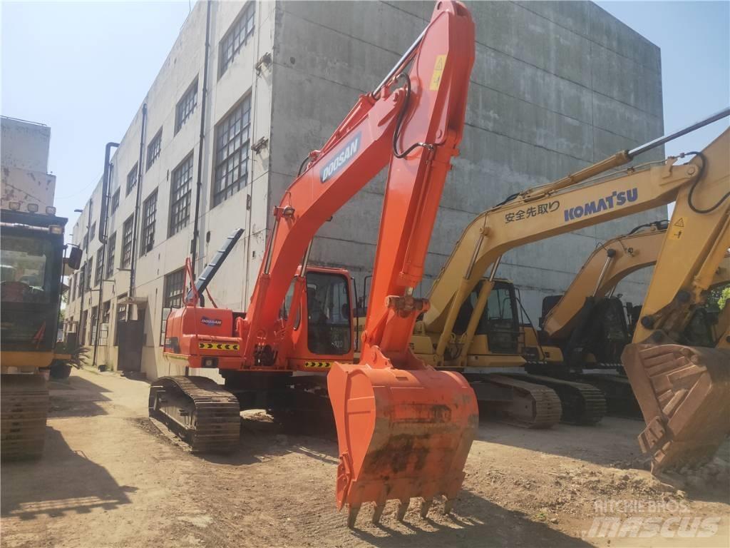 Doosan DH 220 LC-7 Bandgrävare