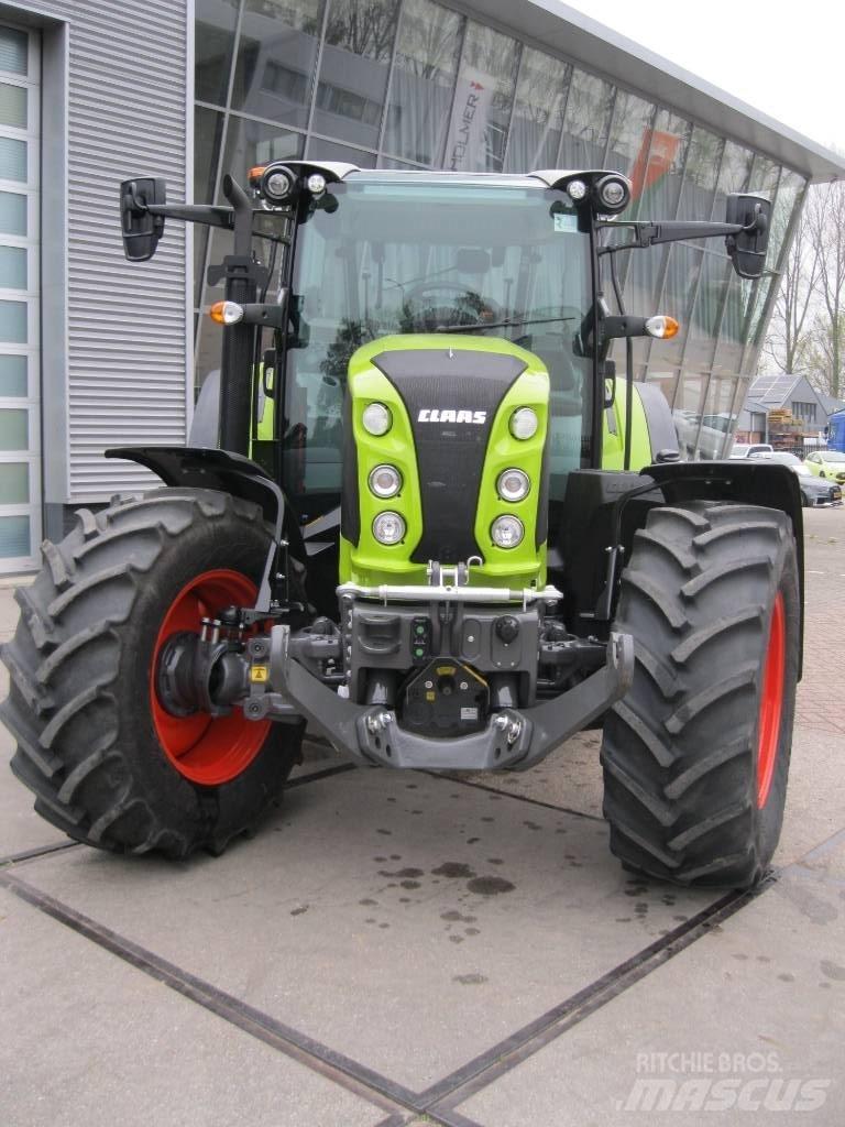 Claas Arion 470 Traktorer