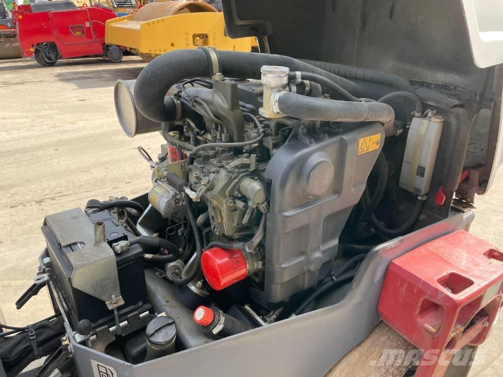 Dynapac CC1200C Kombivältar