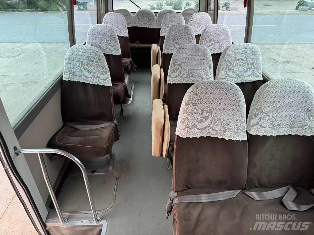 Toyota Coaster Minibussar