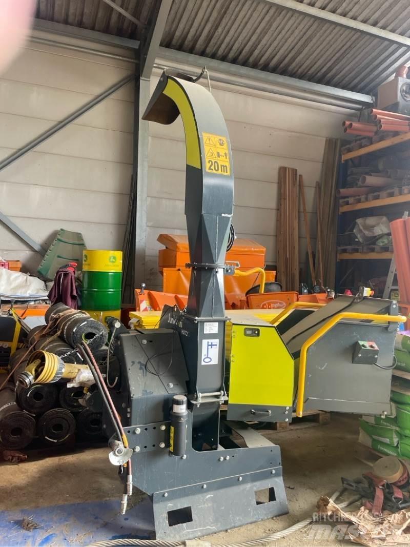 Junkkari HJ 172G Flishuggar