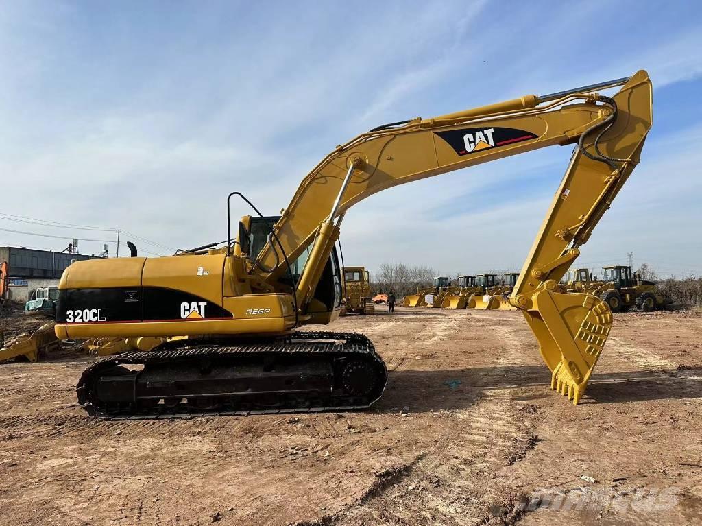 CAT 320 C L Bandgrävare