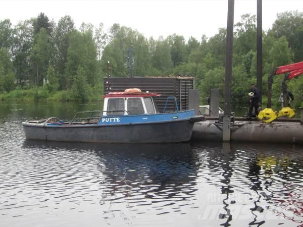  Hinaaja Putte Arbetsbåtar, pråmar och pontoner