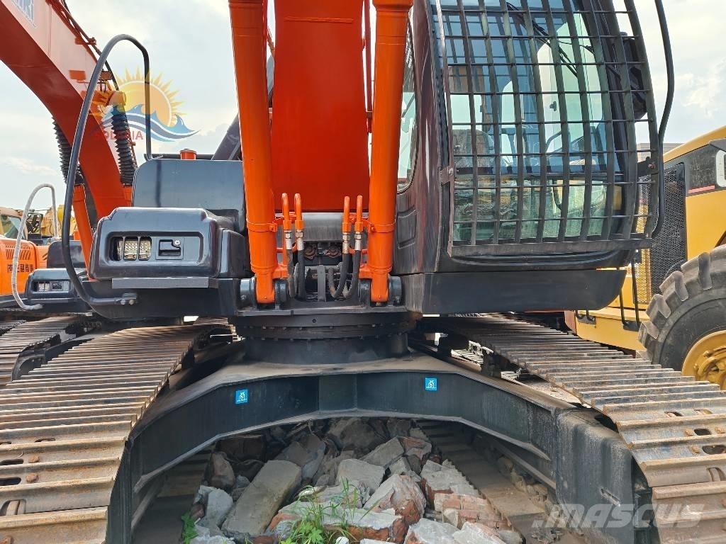Hitachi ZX 200 Bandgrävare