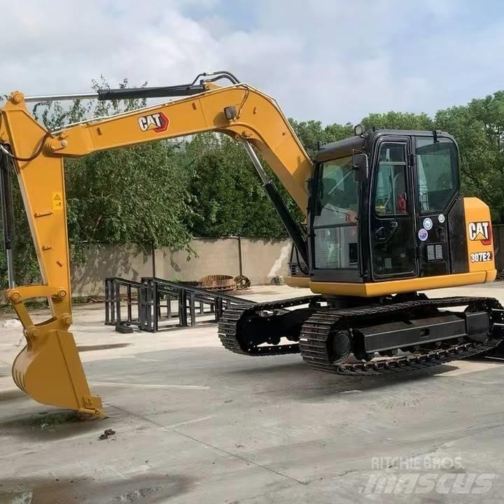 CAT 307E2 Bandgrävare