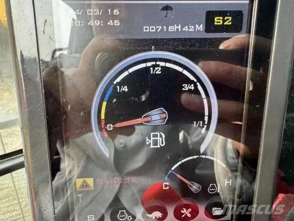 Sany SY 245 H pro Bandgrävare