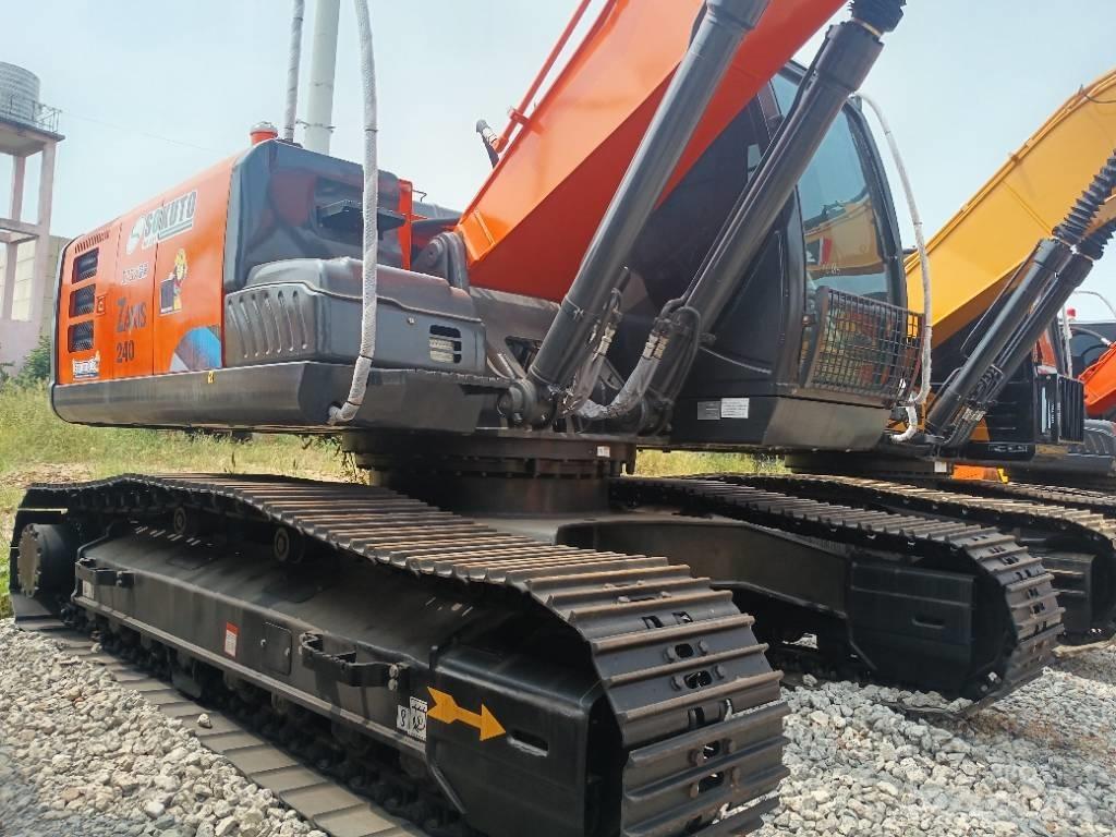 Hitachi ZX 240 Bandgrävare
