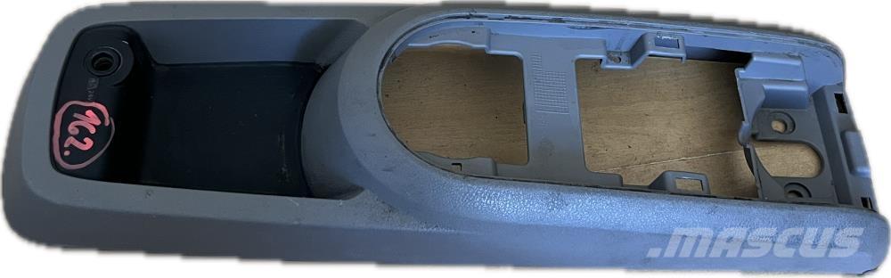 DAF LF PANEL 1708249 Transport - Övriga