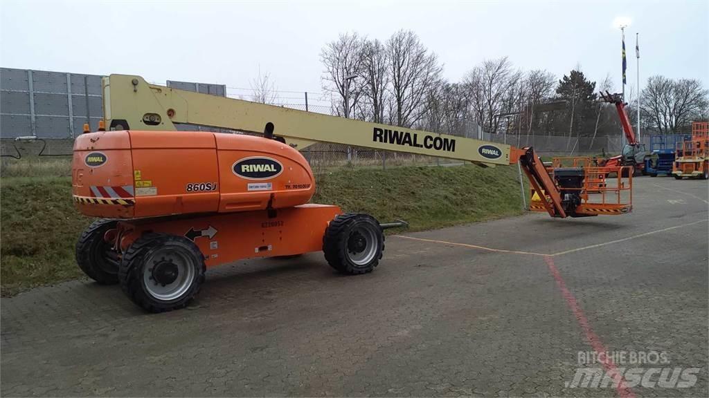 JLG 860SJ Teleskop bomliftar