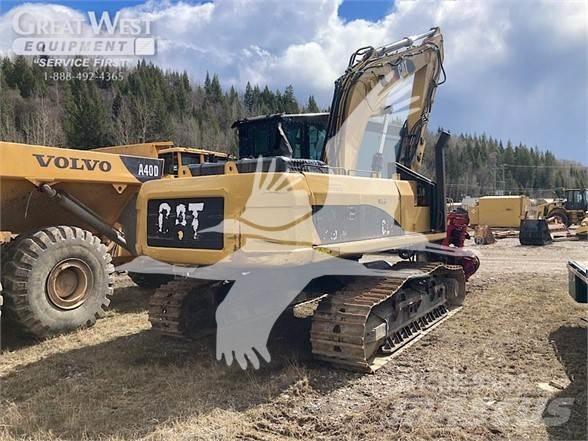 CAT 324D FM Skördare
