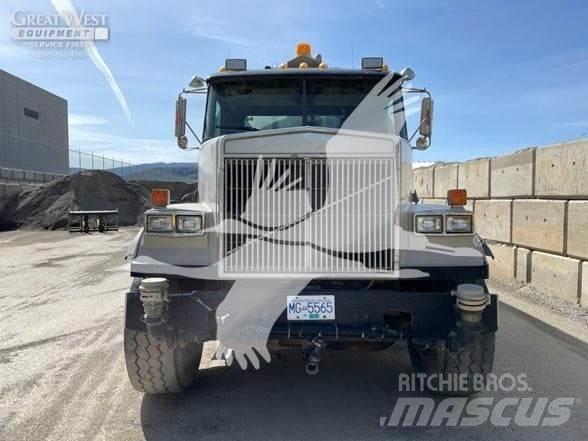 White/GMC WG Tankbilar