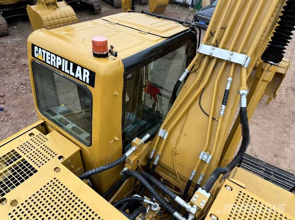 CAT 320 C Bandgrävare