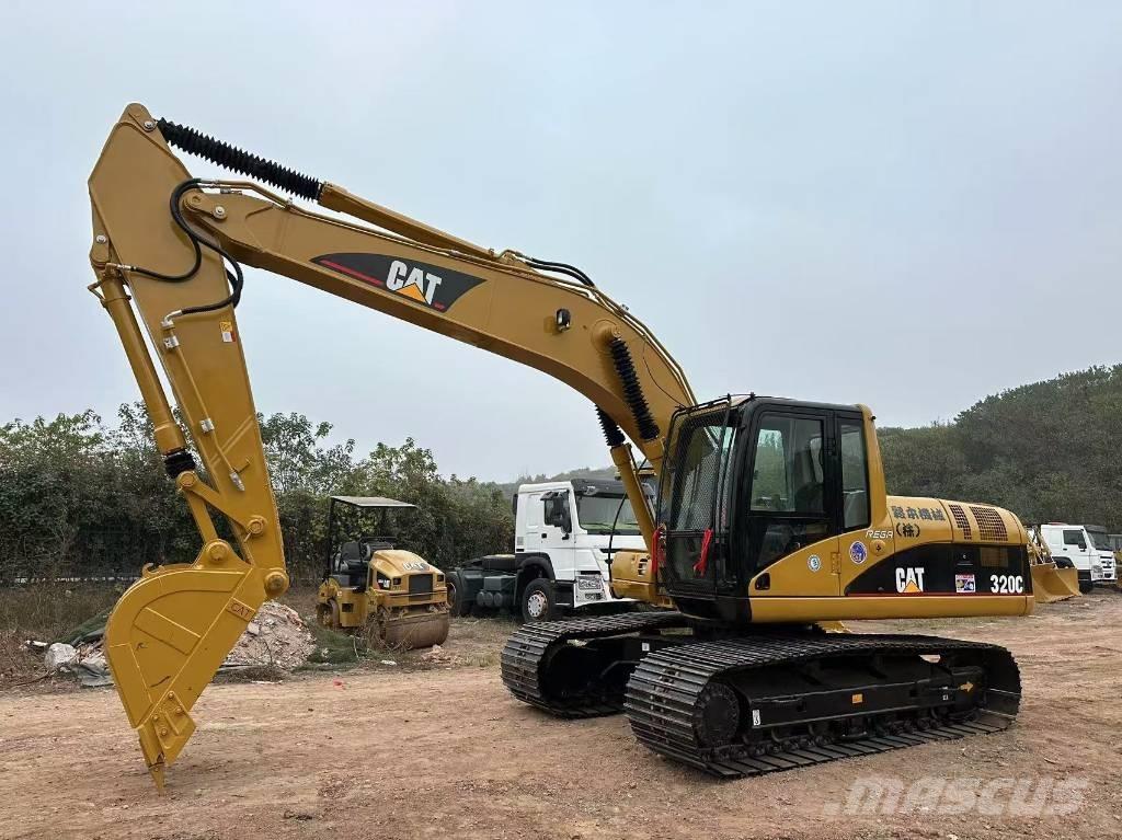 CAT 320 C Bandgrävare