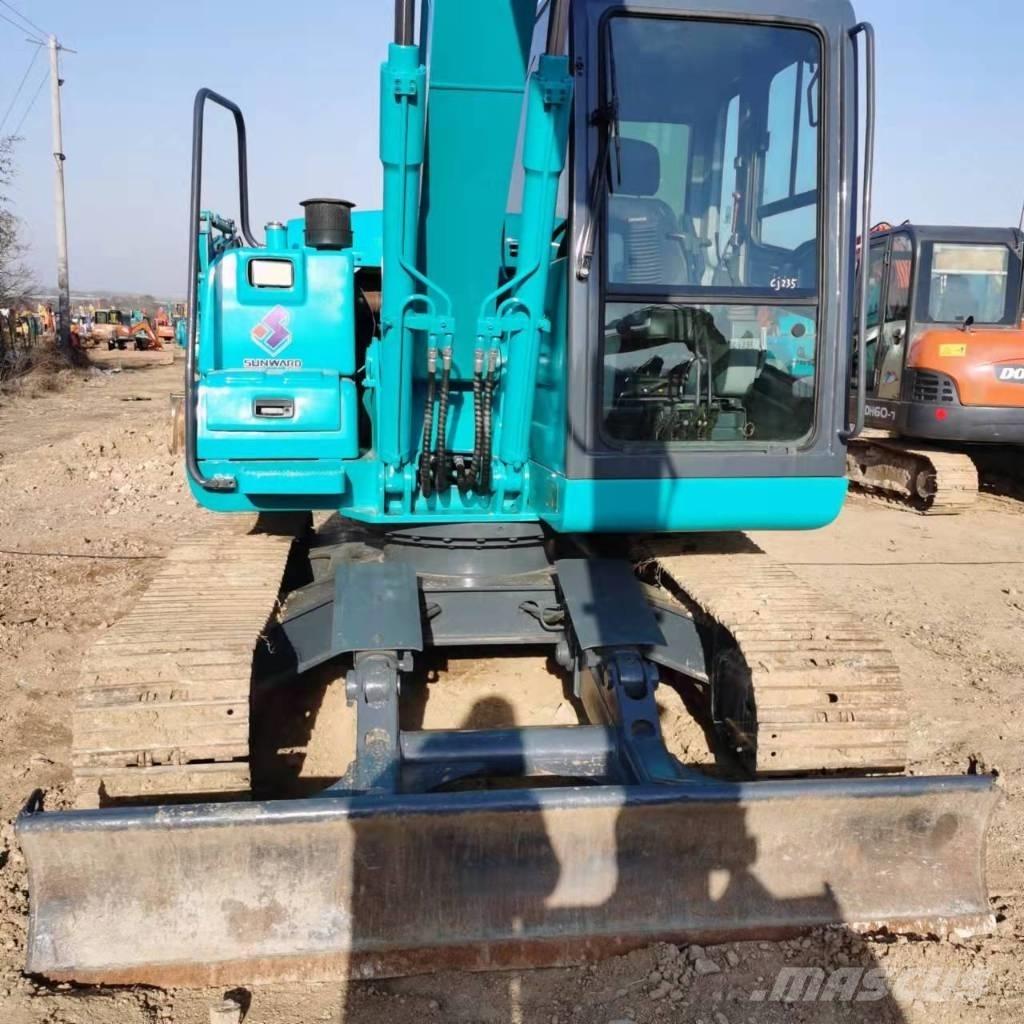 Sunward SWE90E Midigrävmaskiner 7t - 12t