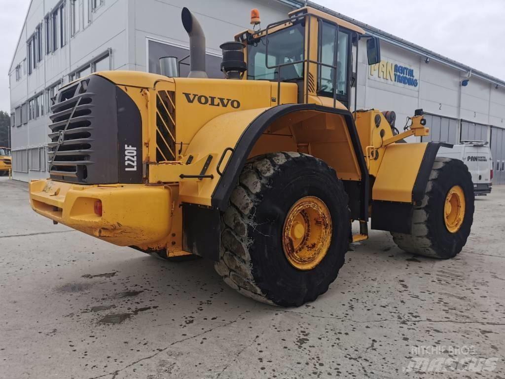 Volvo L220F Hjullastare