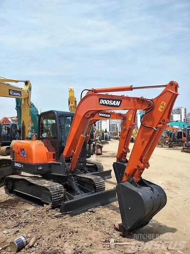 Doosan DH 60 Minigrävare < 7t
