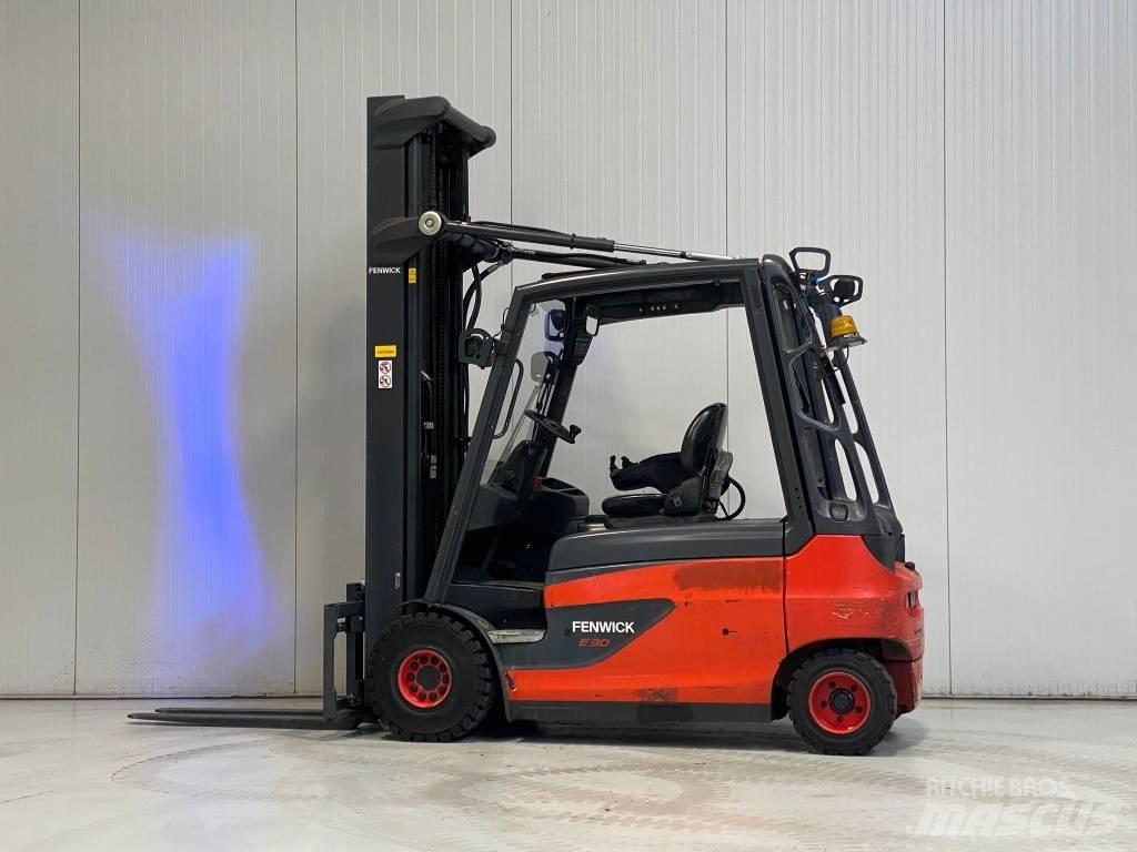 Linde E30L-01 Elmotviktstruckar