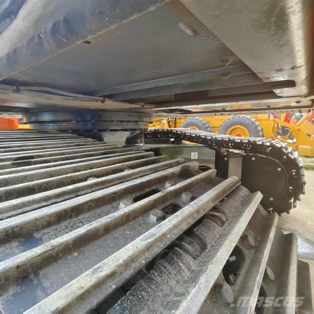 Hitachi ZX 130 Bandgrävare
