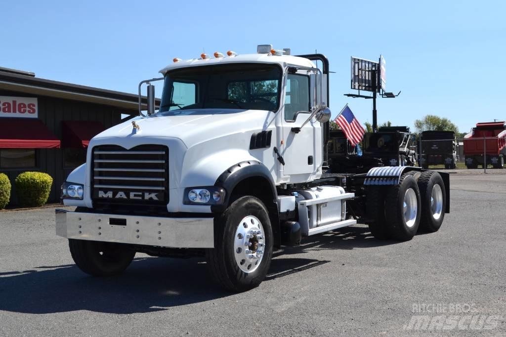 Mack Granite GU 713 Dragbilar