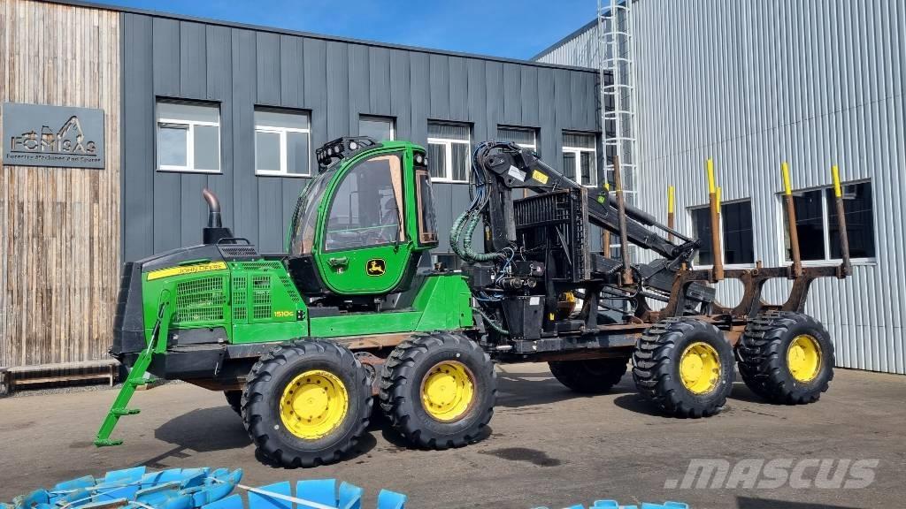 John Deere 1510 G Skotare