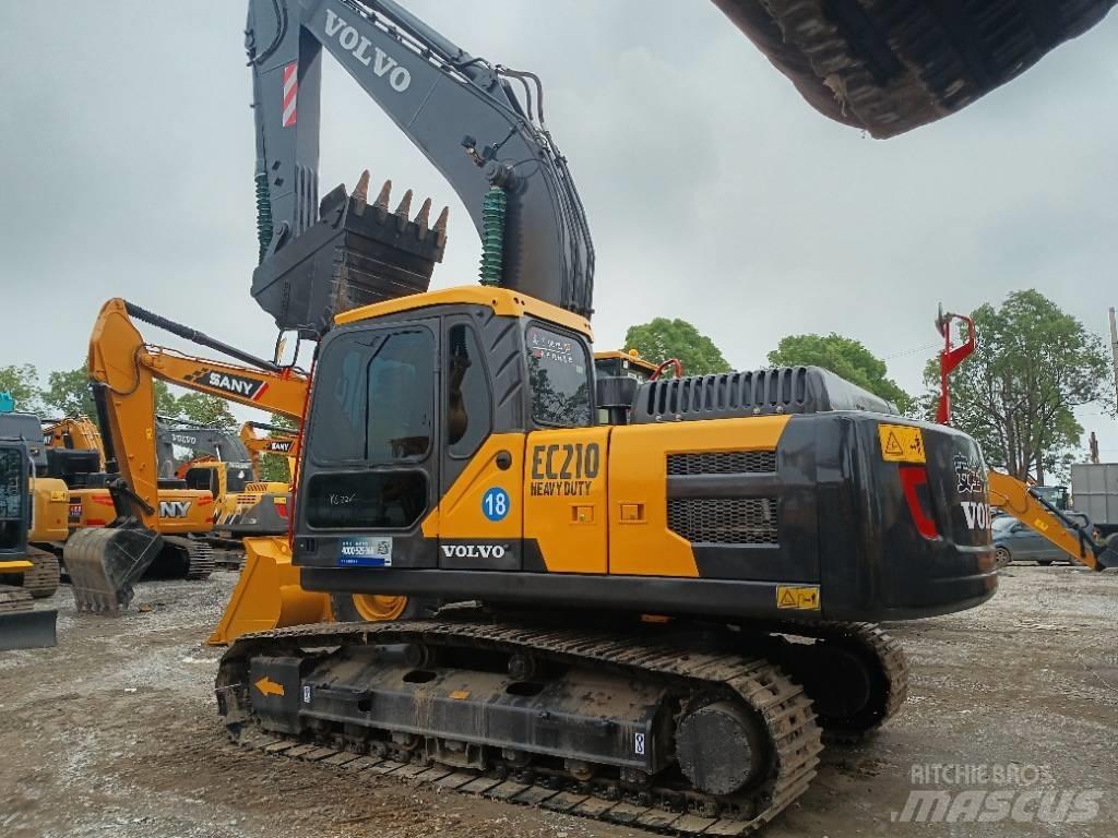 Volvo EC 210 Bandgrävare