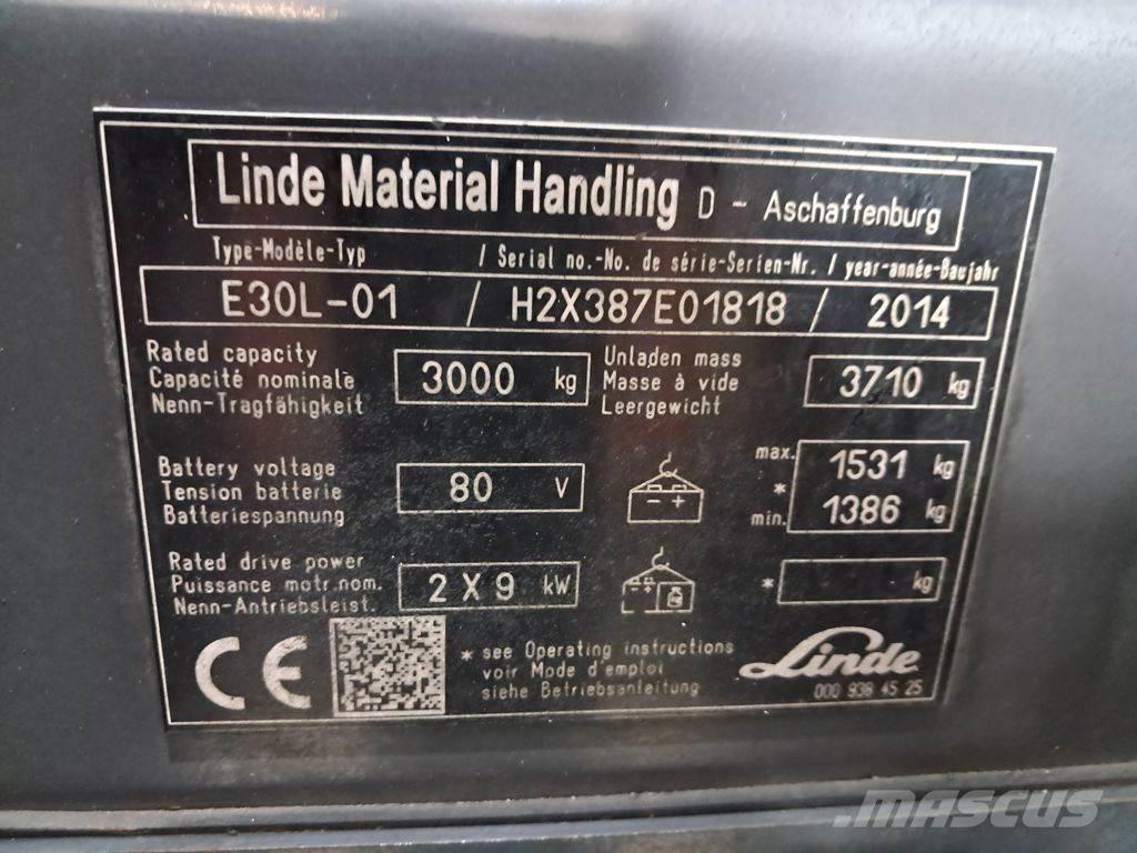 Linde E30L-01 Elmotviktstruckar