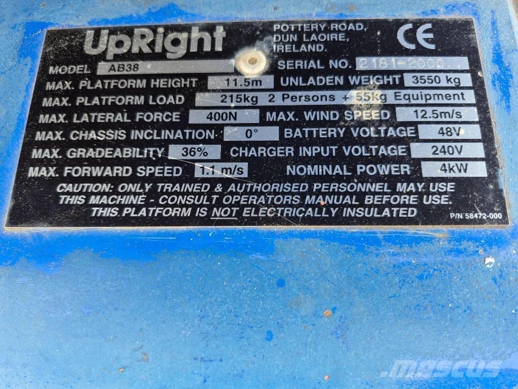 UpRight AB38 Bomliftar