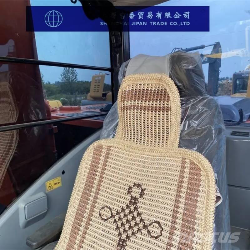 Hitachi ZX 210 Bandgrävare