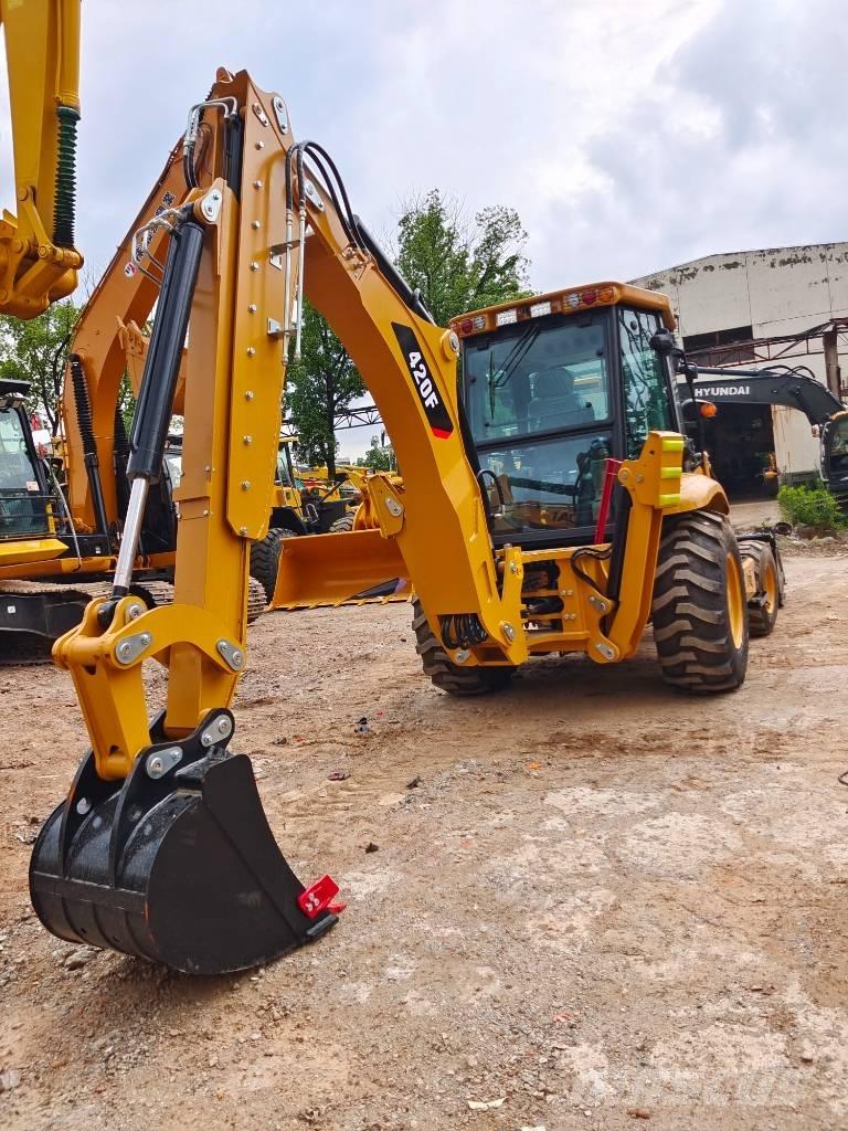CAT 420 F Grävlastare