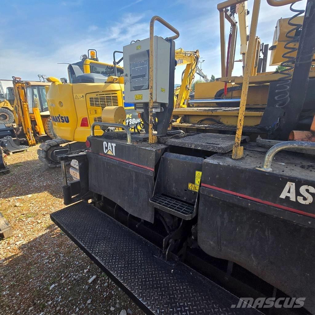 CAT AP 600 Asfaltsläggningsmaskiner
