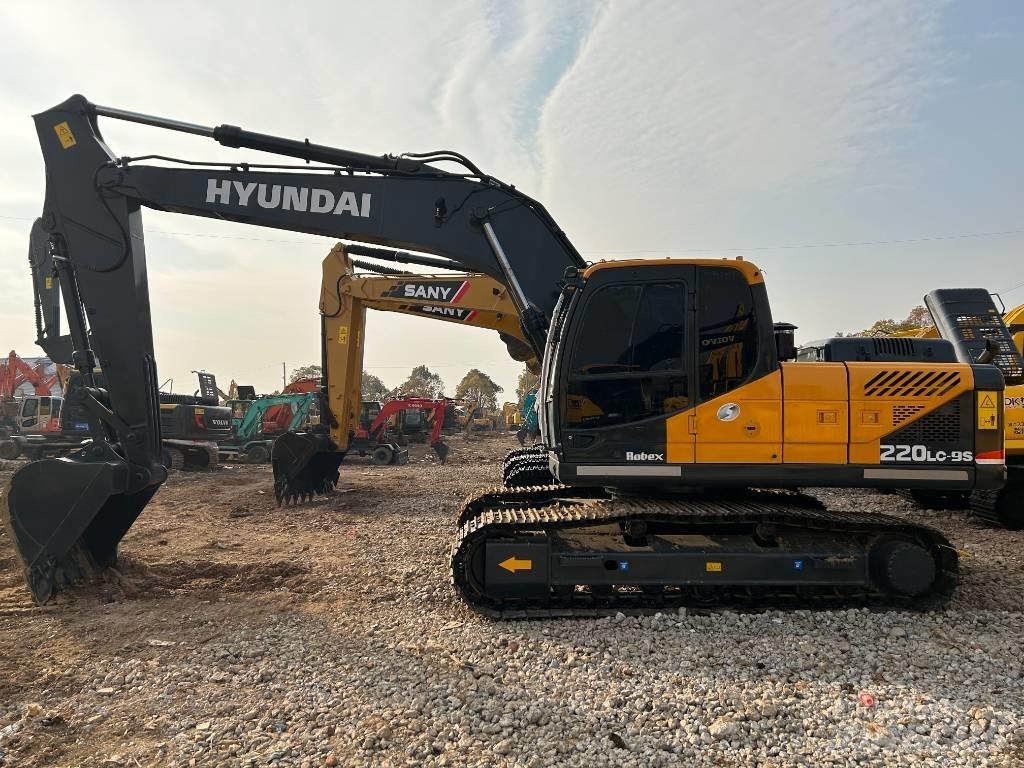Hyundai R220LC-9S Bandgrävare