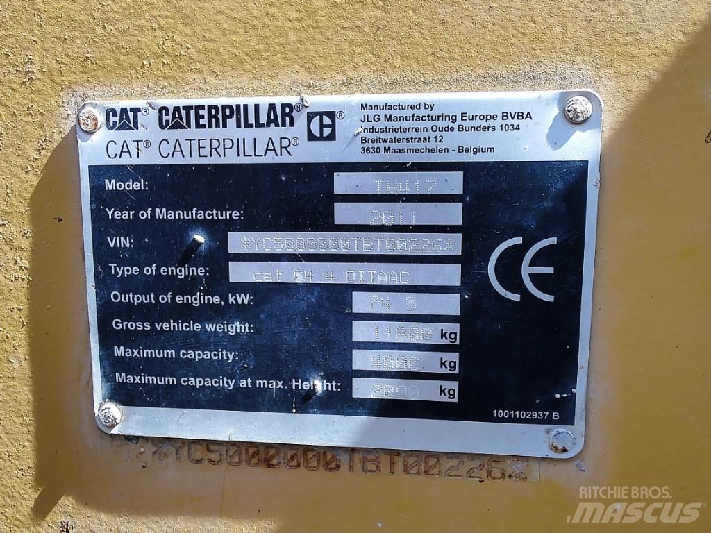 CAT TH 417 Teleskoplastare