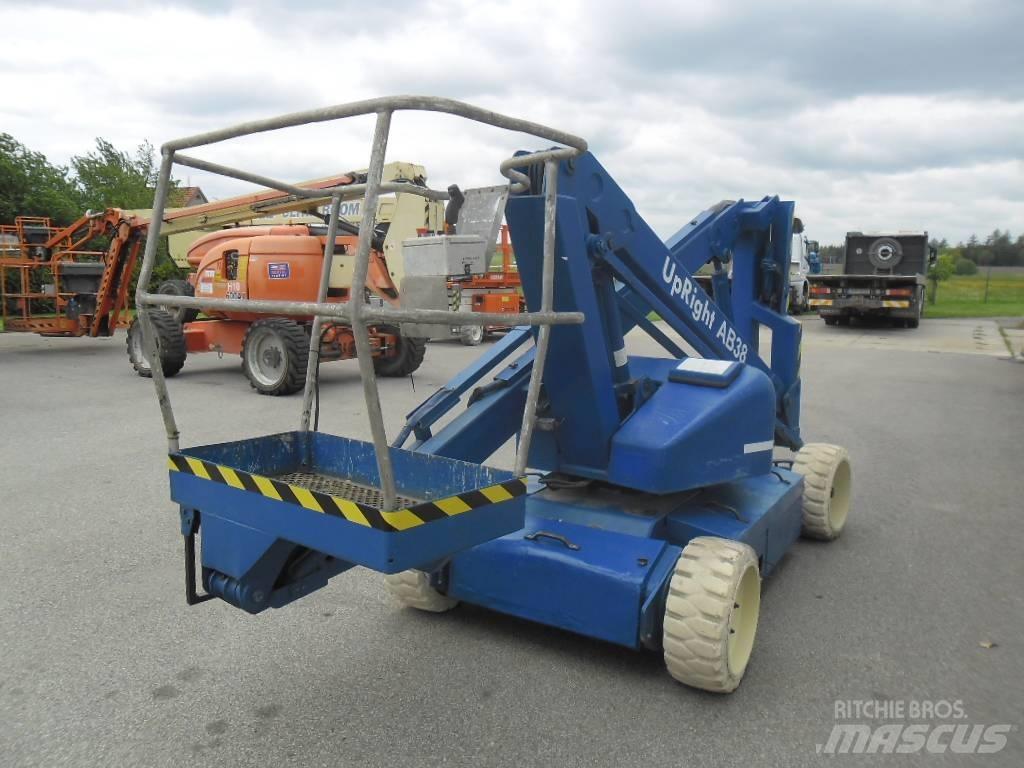 UpRight AB38N Bomliftar