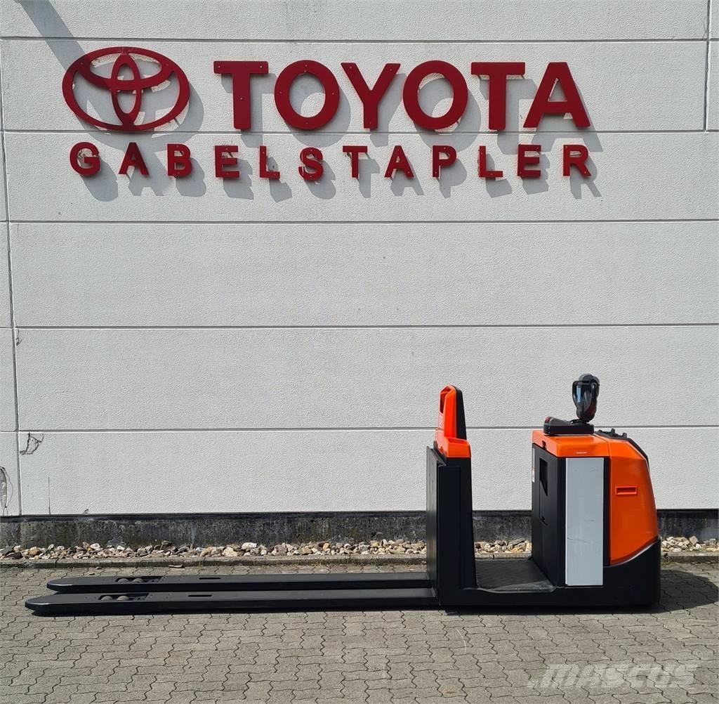 Toyota OSE 250 Plocktruck, låglyftande