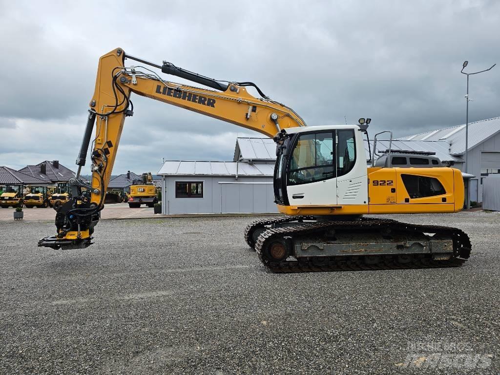 Liebherr R 922 LC Bandgrävare
