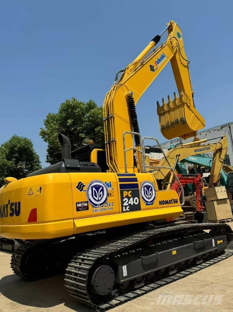 Komatsu PC 240 Bandgrävare